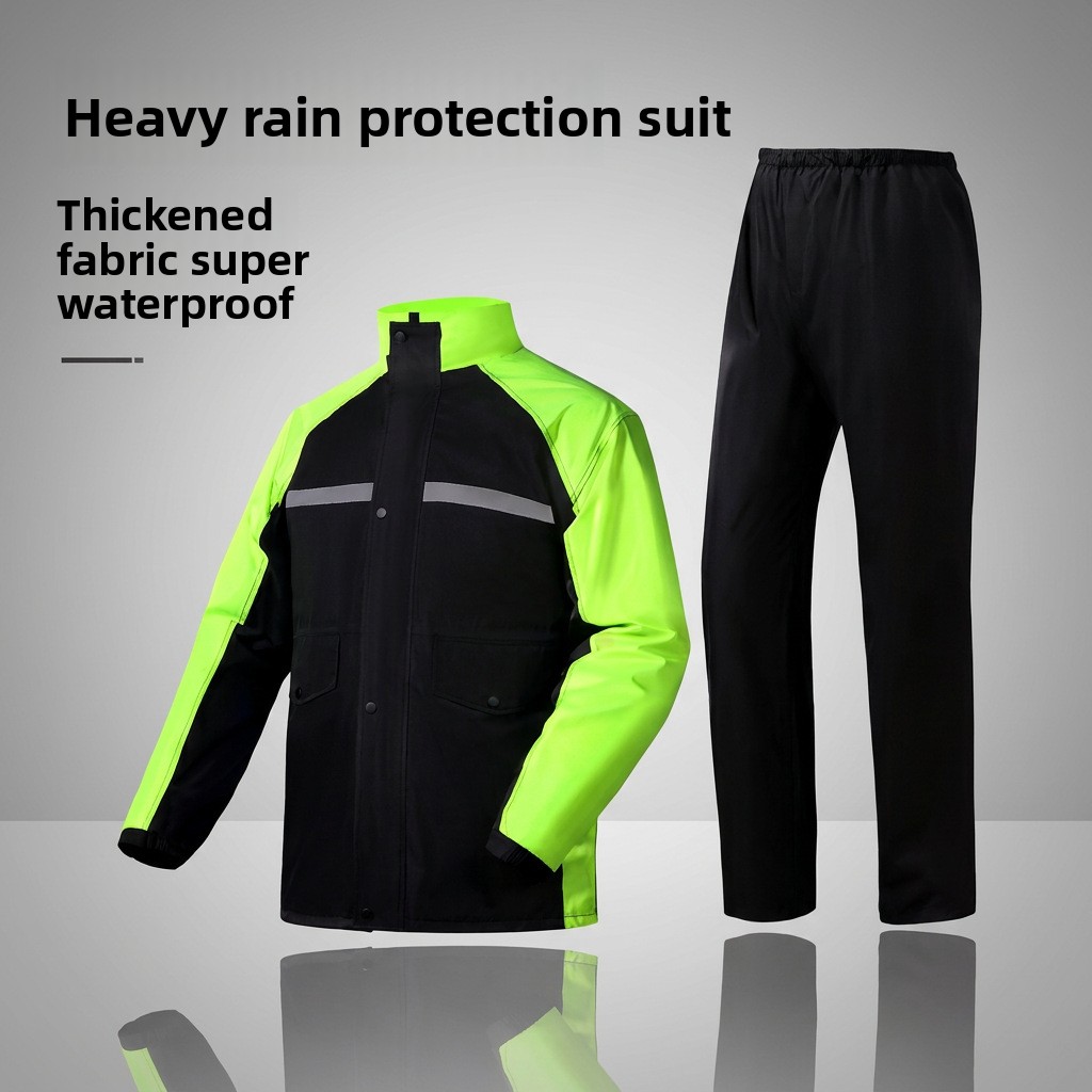 Completo Impermeabile per Moto - Cycling Commuter Rain Jacket recensione e prezzo